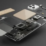 iPhone aberto mostrando componentes internos