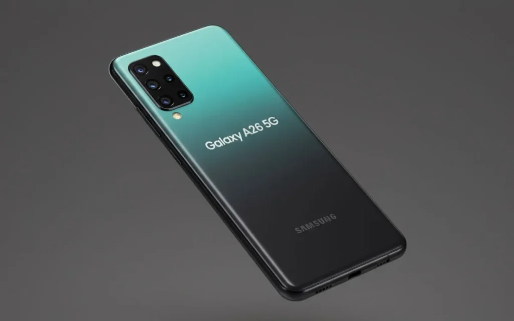 Samsung Galaxy A26 5G preto visto de costas com destaque para a câmera traseira.