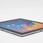 Fx Professional studio shot of a Xiaomi Mi Pad with clean white background perfect lighting and focus on the devices premium construction 2