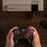 8BitDo lança coleção de controles inspirados no NES dos anos 80